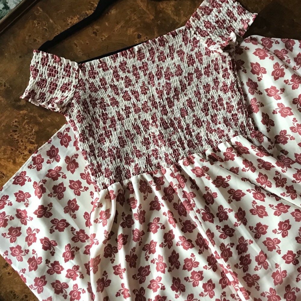 Tularosa Henderson Maxi- smocked off the shoulder